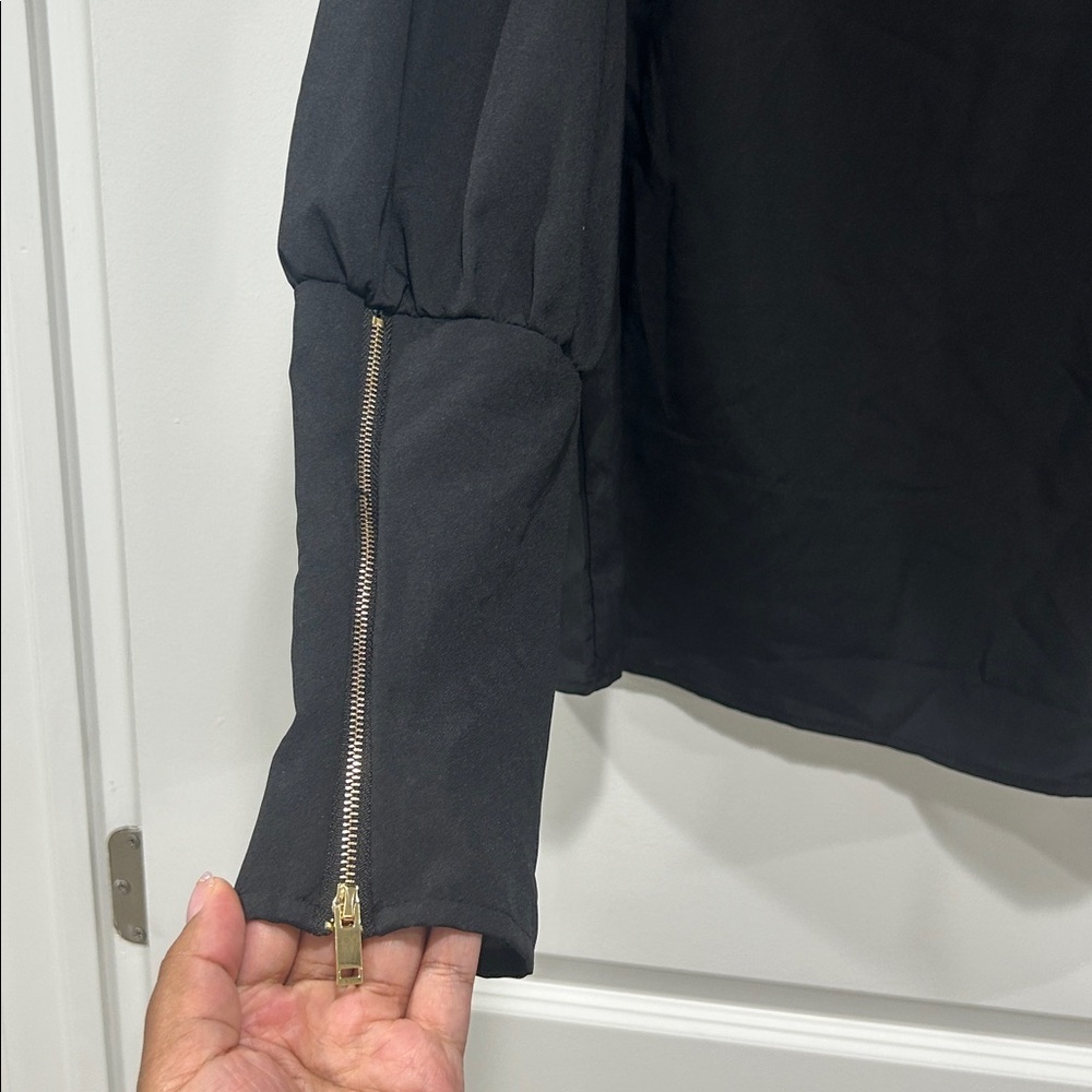 SHEIN Black Long Sleeve Blouse - Picture 2 of 4